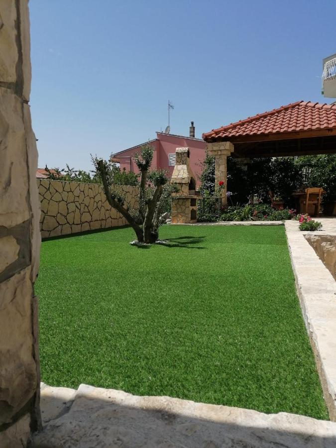 Apartments Sime شيبينيك المظهر الخارجي الصورة