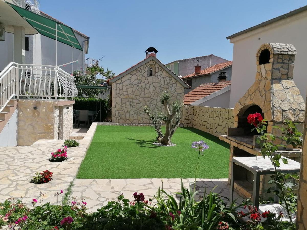 Apartments Sime شيبينيك المظهر الخارجي الصورة